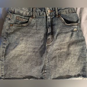Jean mini skirt 🤍